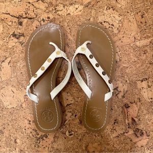 Tory Burch White and Brown Sandals/Flip-Flops with Gold Logo Embellishments